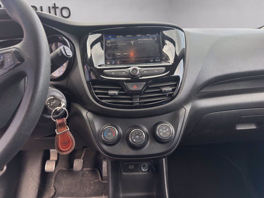 OPEL Karl 1.0 Rocks 73cv my19