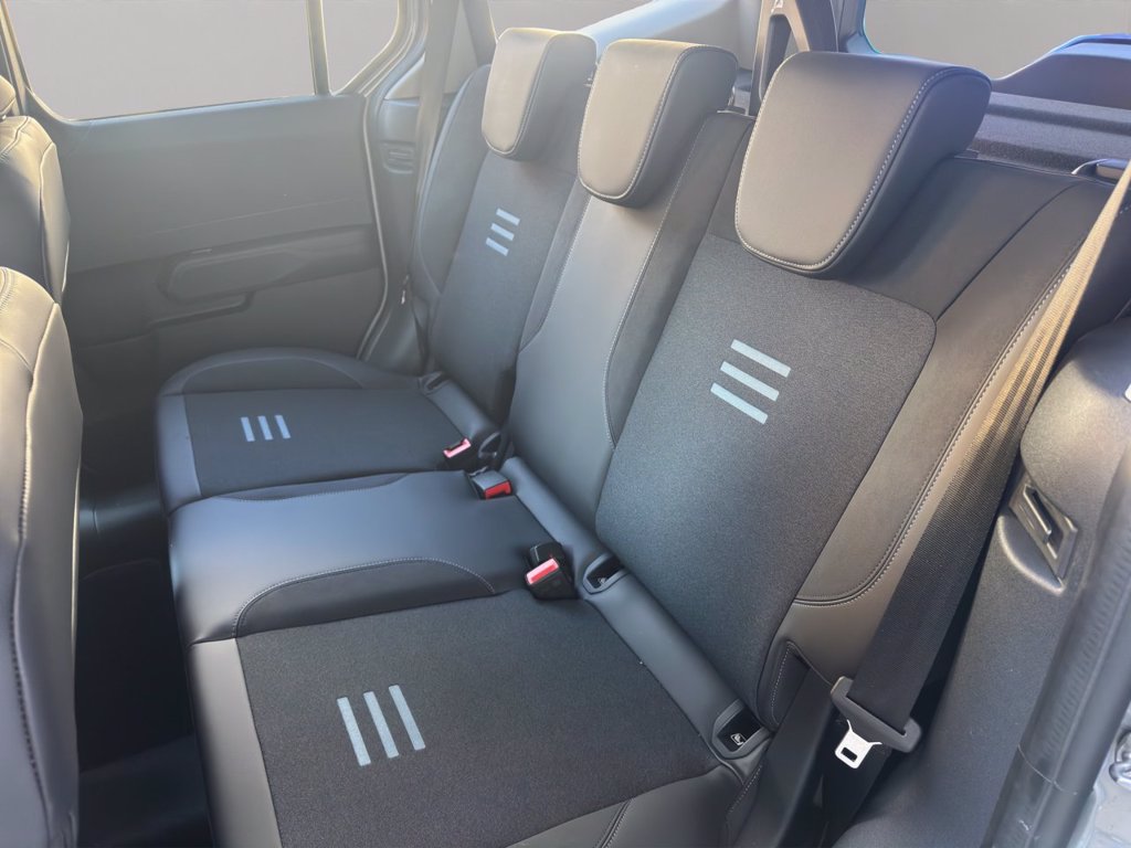 FORD Tourneo Courier 1.0 EcoBoost Active