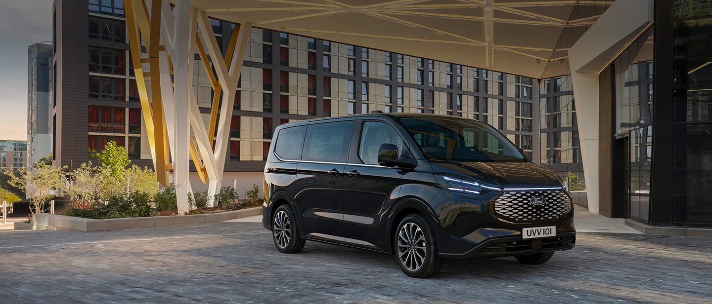 Imgi 10 Nuovo Tourneo Custom 1440 616